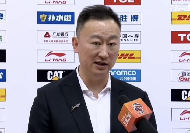 开云体育官方入口-刘维伟：新外援克劳福德还要适应球队，今晚罚球确实有失水准