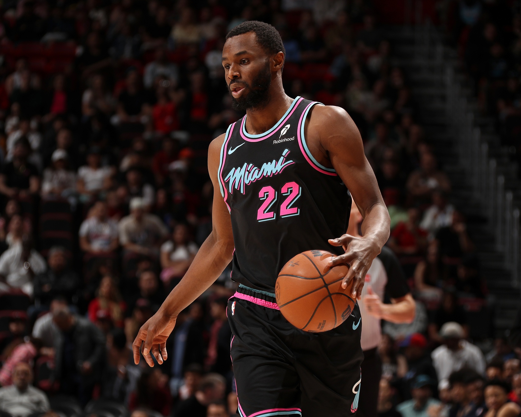 开云体育官方入口-热火迎战绿军 维金斯&amp;哈克斯&amp;约维奇可以出战 鲍威尔缺阵